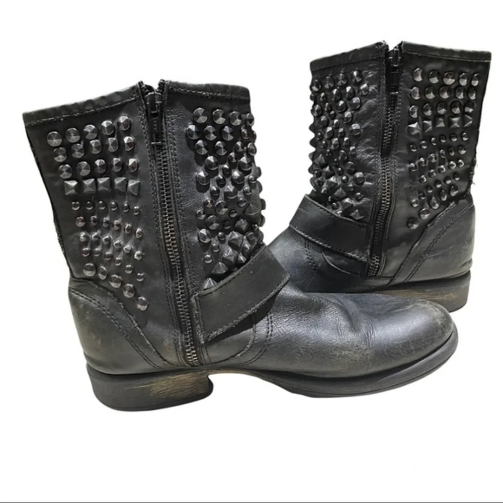 Steve Madden Leather Distressed Rugged Studded Buckle Moto Boots Size 8 - Picture 2 of 8